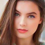 Kaitlin Stanton - @kaitlinstanton9898 - Instagram