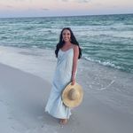 Kaitlin Wright - @_kmarie7 - Instagram