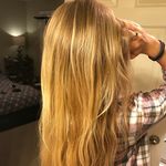 Kaitlin Wright - @kaitlinsparkleshair - Instagram
