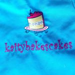 Kaitlyn Berry - @kaitybakescakea - Instagram