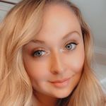Kaitlyn Berry - @kaitlynscosmo - Instagram