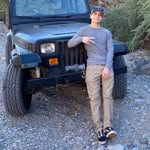 Kaleb Larson - @kalebvlarson - Instagram