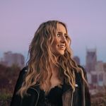 Kaylee Bell - @kayleebellmusic - Instagram