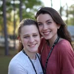 Kaley & Elizabeth - @kay.liz.portraiture - Instagram