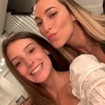 @kally_harris - Instagram