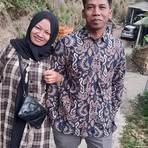 Kam To - Facebook