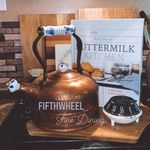 Kameron Phillips - @fifthwheelfinedining - Instagram
