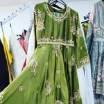 Kaneez Raza - @aymasboutique - Instagram