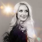 Kara Beckmann - @karabeckmannmusic - Instagram
