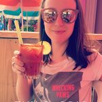 Kara Bowers - @food_and_felines - Instagram