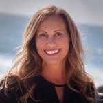Kara Brem - @karabrem_realestate - Instagram