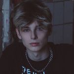 @karac_lay - Instagram