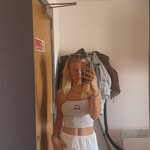 @kara.conwayy - Instagram