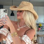 Kara Day - @karaxday - Instagram