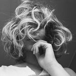 Kara Lee Norris Devore - @simply_karalee - Instagram