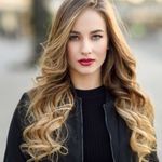 Kara Ferry - @karaferryxo - Instagram