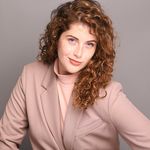 Kara Joy Fish - @karajoy_performs - Instagram