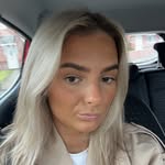 @karahendry_04 - Instagram