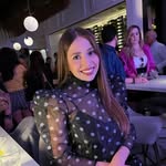 Kara - @karahillss - Instagram