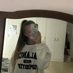 kara - @karahuisamen - Instagram
