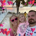 Kara Mangosh-Manley - @kmangosh - Instagram