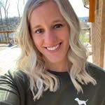 Kara Moyer - @karaleigh.23 - Instagram