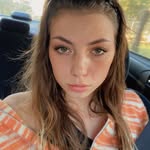 Kara Sutton - @misscheevh - Instagram