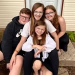 Kara Whaley - @thewhaleybunch - Instagram