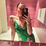 Kara Whyte - @karawhyte - Instagram