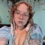 Kara Woods - @kara_moon_woods - Instagram