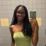 karen augustin🦖 - @karenn.augustin - Instagram