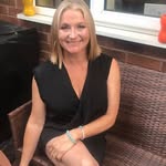 Karen Bebb - @karen.bebb.3 - Instagram