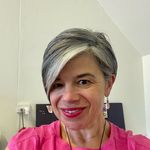 Karen Bevan - @bevrajs - Instagram