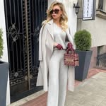 Karen E. Breuer - @karen_breuer_arbitrage_trader - Instagram