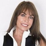 Karen Brucker - @karenbru07 - Instagram