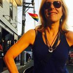 karen cappotto - @karencappotto - Instagram