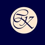 Karen Chidaine - @karencertains - Instagram