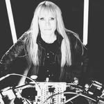 Karen Davidson - @karendavidsonofficial - Instagram