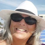 Karen Sypien Edinger - @tessaleesmom1985 - Instagram