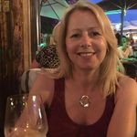 Karen Ewen - @karen.ewen163 - Instagram