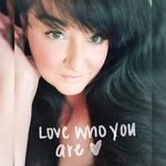 Karen Lee Gilly - @kaza.39 - Instagram