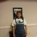 Karen Lynn - @karen.hardee.5 - Instagram