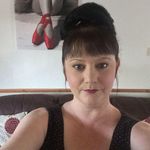 Karen Hewitt - @karen.hewitt.102 - Instagram