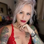 @karenhotty27 - Instagram