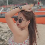 Karen Nipaz - @karenipaz - Instagram
