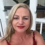 Karen Kennett - @karenkennett_ - Instagram