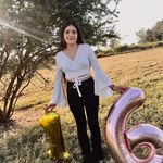 @karen_limon23 - Instagram
