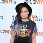 Karen Lovato - @karenddl - Instagram