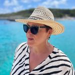 Karen Marker - @reunannezaerona - Instagram