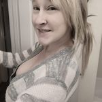 Karen Meiners - @wtfffkaren - Instagram